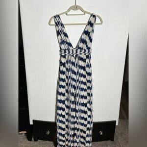 Forever 21 Navy and White Jumpsuit Small